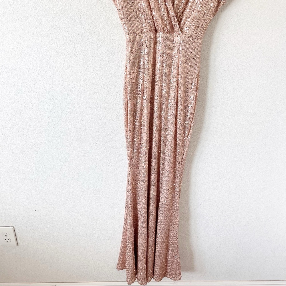 Baltic Born Vienna V-Neck Sequin Formal Maxi Dress in Champagne - Picture 5 of 10